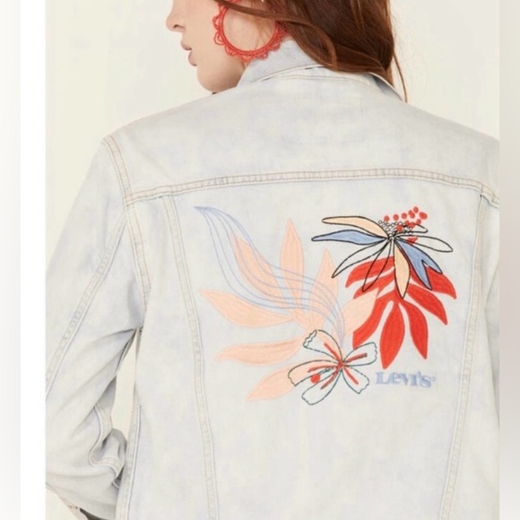 Levi's Ex Boyfriend Floral Embroidered Trucker Jacket Size XL EUC - Picture 2 of 12